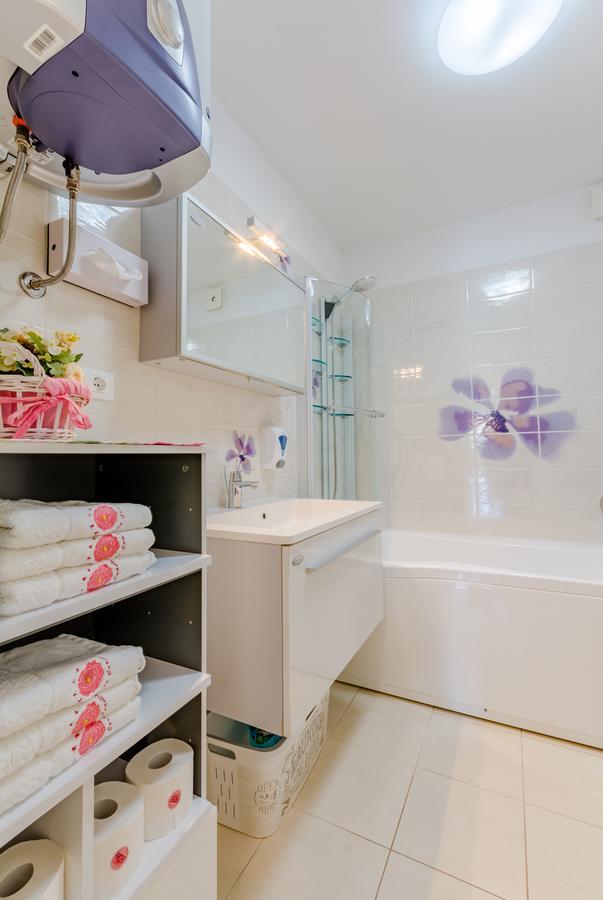 Apartments Villa Camellia - Adults Only سوبيتار المظهر الخارجي الصورة