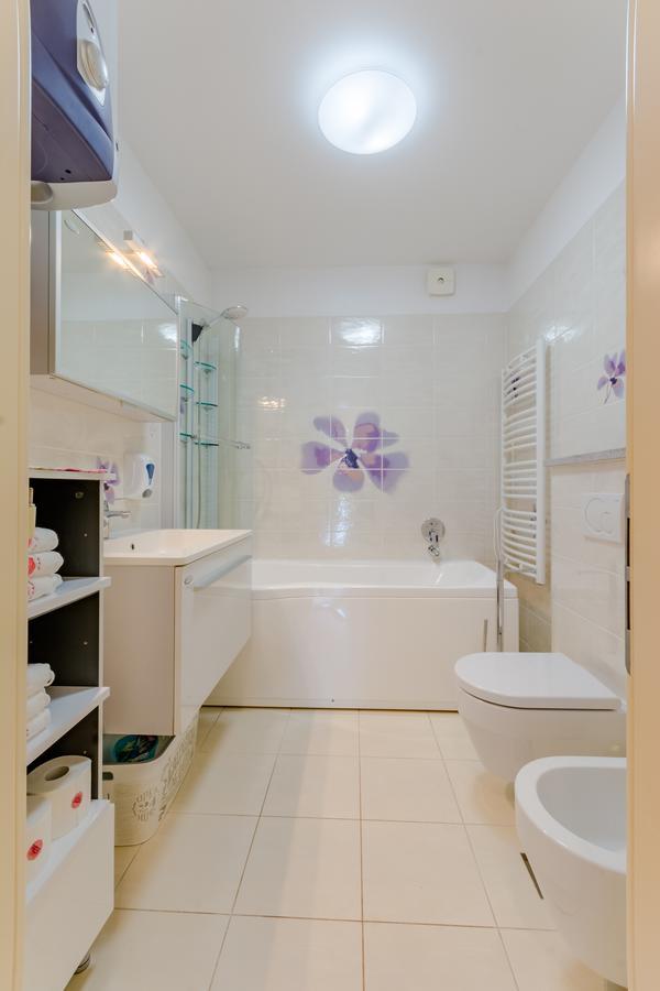 Apartments Villa Camellia - Adults Only سوبيتار المظهر الخارجي الصورة