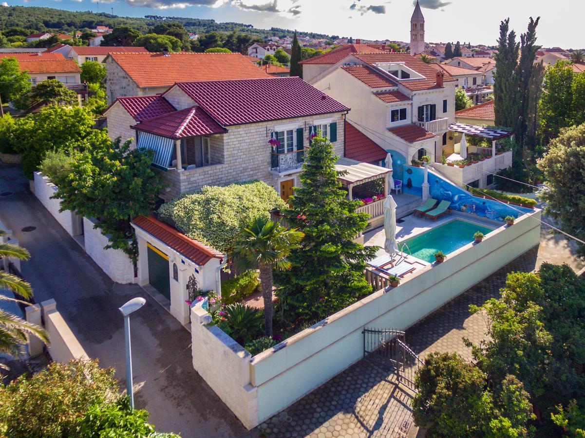 Apartments Villa Camellia - Adults Only سوبيتار المظهر الخارجي الصورة