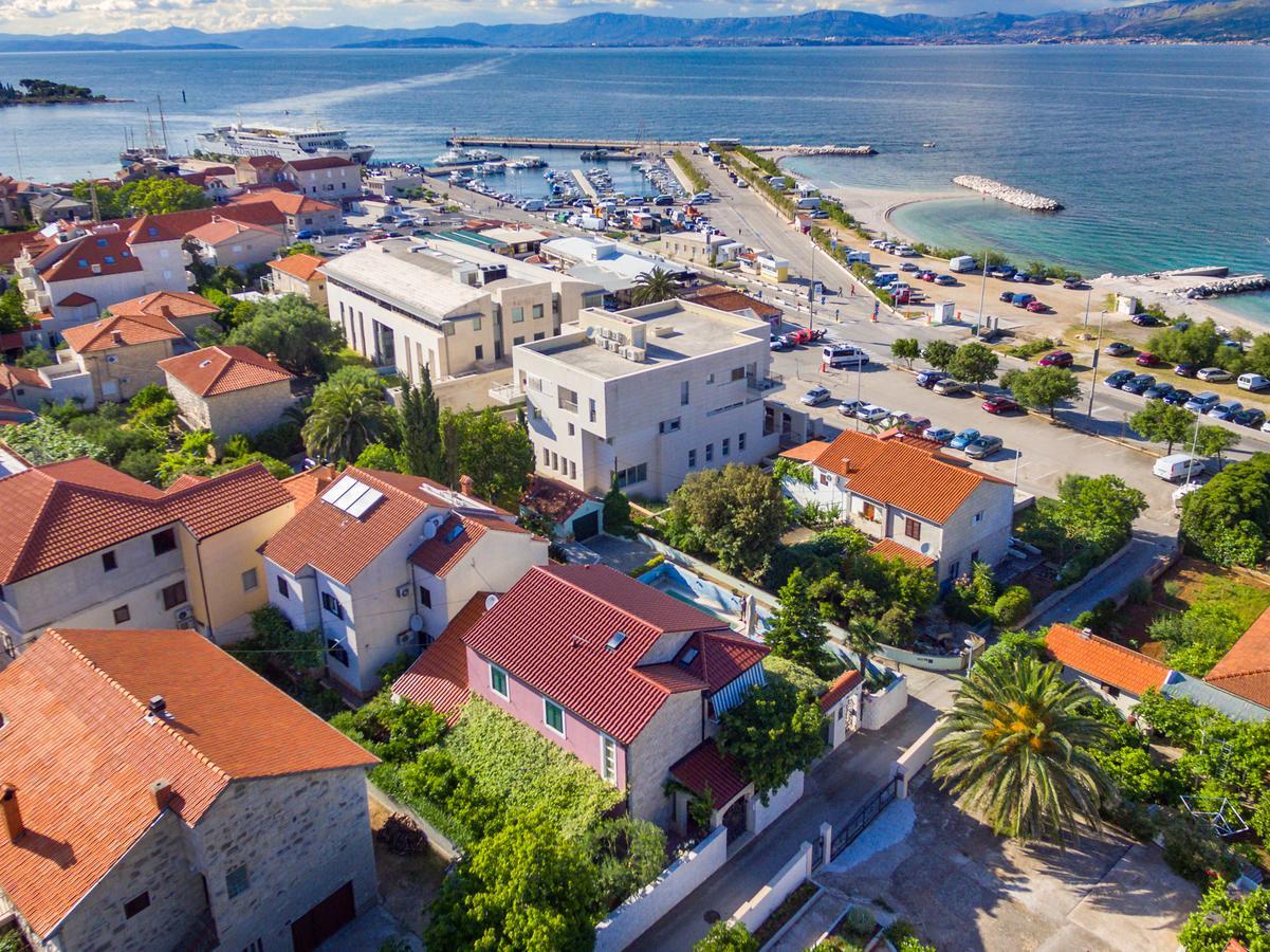 Apartments Villa Camellia - Adults Only سوبيتار المظهر الخارجي الصورة