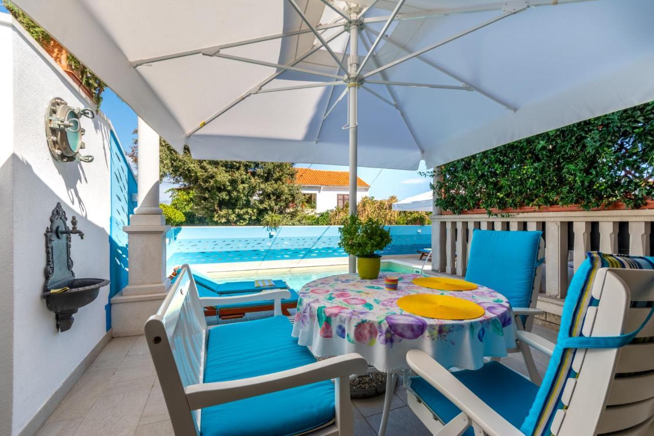 Apartments Villa Camellia - Adults Only سوبيتار المظهر الخارجي الصورة